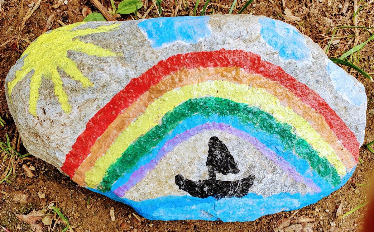 Steinkunst Regenbogenschiff